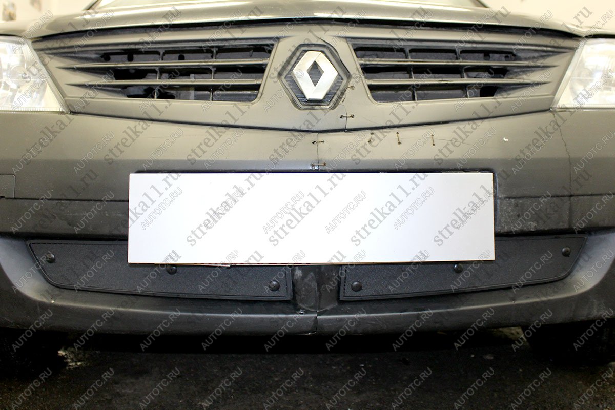 759 р. Зимняя заглушка решетки радиатора (низ) Стрелка11 Renault Logan 1 дорестайлинг (2004-2010) (черная)  с доставкой в г. Чебоксары