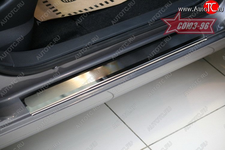 2 474 р. Накладки на внутренние пороги Souz-96  Renault Megane  седан (2002-2006)  дорестайлинг  с доставкой в г. Чебоксары