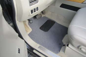 Коврики в салон INFINITI QX 56 АКПП 2004-2007, внед., 6 шт. (текстиль)  Инфинити КХ56 Autofamily nlt.76.02.11.110kh