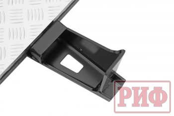 46 989 р. Защита порогов с подножкой РИФ  Toyota Fortuner  AN160 (2015-2025) дорестайлинг, рестайлинг  с доставкой в г. Чебоксары. Увеличить фотографию 9