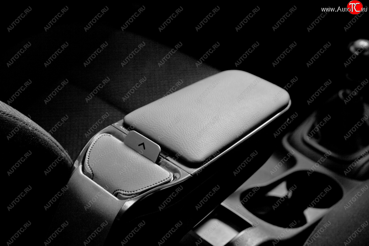 1 939 р. Подлокотник на Armster 2  CITROEN C-elysee ( дорестайлинг) (2012-2020) рестайлинг (черный)  с доставкой в г. Чебоксары
