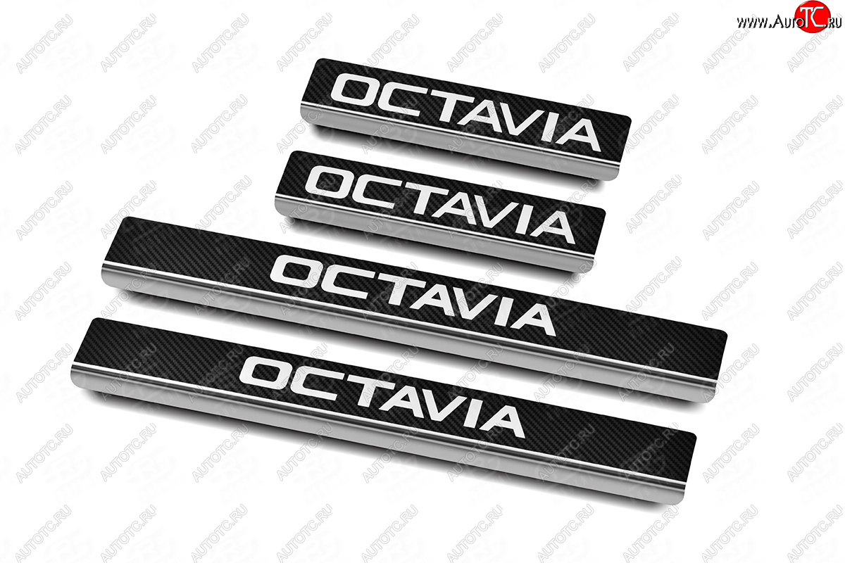 2 359 р. Накладки порожков салона Russtal Skoda Octavia А8 лифтбэк (2019-2022) (нержавейка с карбоновым покрытием и надписью)  с доставкой в г. Чебоксары