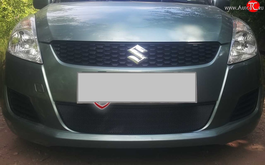 1 469 р. Сетка на бампер Russtal (черная) Suzuki Swift ZC72S дорестайлинг, хэтчбэк 5 дв. (2010-2013)  с доставкой в г. Чебоксары