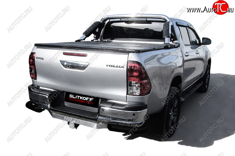 8 999 р. Защита заднего бампера Slitkoff (Ø 76 мм, уголки) Toyota Hilux AN120 1-ый рестайлинг (2017-2020) (Сталь с полимерным покрытием. Цвет: черный)  с доставкой в г. Чебоксары