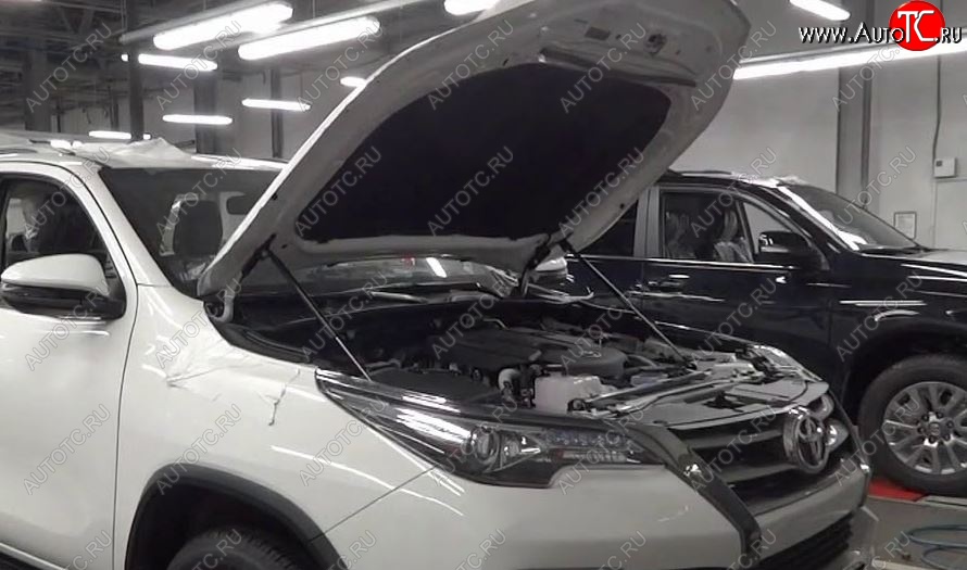 2 049 р. Упоры капота Russtal Toyota Fortuner AN160 рестайлинг (2020-2025)  с доставкой в г. Чебоксары