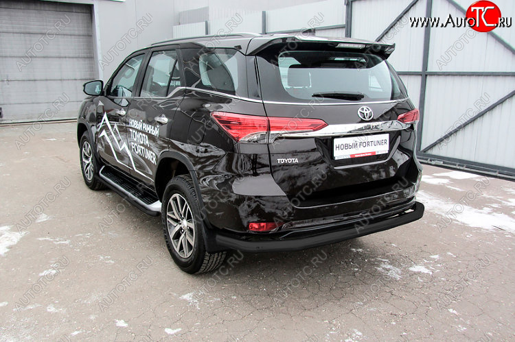 9 999 р. Защита заднего бампера Slitkoff (Ø 76 мм, длинная) Toyota Fortuner AN160 дорестайлинг (2015-2020) (Сталь с полимерным покрытием. Цвет: черный)  с доставкой в г. Чебоксары