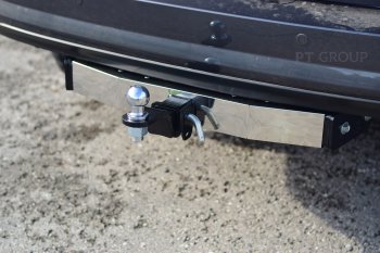14 699 р. Фаркоп Petroil Tuning (съемный квадрат) Toyota Fortuner AN160 дорестайлинг (2015-2020) (с нержавеющей накладкой)  с доставкой в г. Чебоксары. Увеличить фотографию 3