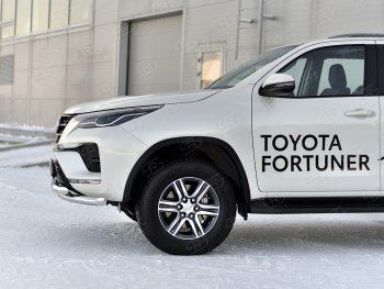 28 999 р. Защита переднего бампера (Ø63 мм с клыками, нержавейка) SLITKOFF Toyota Fortuner AN160 рестайлинг (2020-2025)  с доставкой в г. Чебоксары. Увеличить фотографию 4