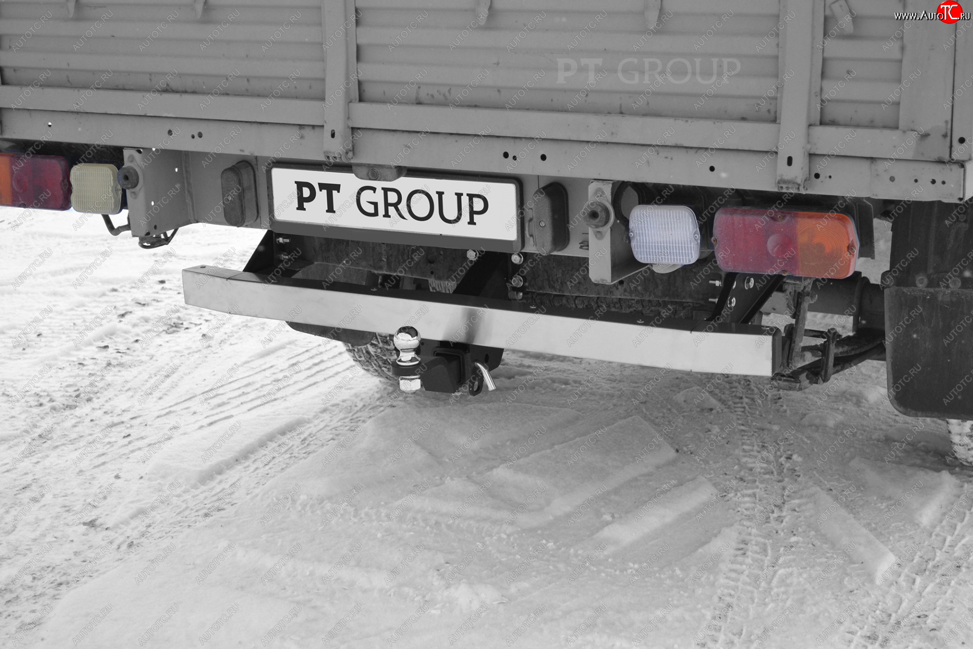 20 199 р. Фаркоп PT GROUP /съемный квадрат/ с НЕРЖ накладкой UAZ Pickup 2008- / UAZ Profi 2017- (стандартн.) Уаз Профи 23602 бортовой грузовик 2 дв. (2017-2025)  с доставкой в г. Чебоксары