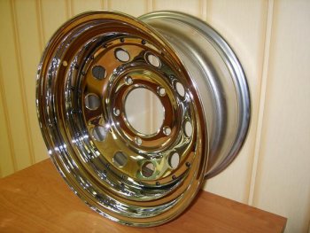 Штампованый диск OFF-ROAD Wheels (стальной усиленный, круг - хромированый). 8.0 x 16 