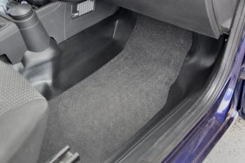 1 859 р. Накладки на ковролин пола Petroil Tuning Лада Гранта FL 2190 седан (2018-2025) (Передние тоннельные)  с доставкой в г. Чебоксары. Увеличить фотографию 2