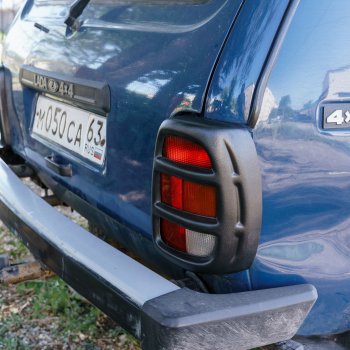 479 р. Накладки на фонари Autodemic Лада нива 4х4 2121 (Legend) 3 дв. 2-ой рестайлинг (2021-2025) (Текстурная поверхность)  с доставкой в г. Чебоксары. Увеличить фотографию 8