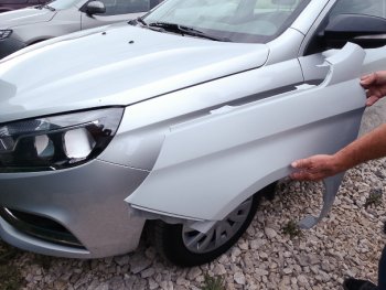5 499 р. Переднее левое пластиковое крыло АвторитетПласт  Лада Веста ( 2180,  SW 2181) (2015-2025) седан дорестайлинг, универсал дорестайлинг, седан рестайлинг, универсал рестайлинг (Неокрашенное)  с доставкой в г. Чебоксары. Увеличить фотографию 2