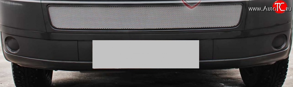 1 569 р. Сетка на бампер (рестайлинг) Russtal (хром) Volkswagen Transporter T5 рестайлинг (2009-2015)  с доставкой в г. Чебоксары