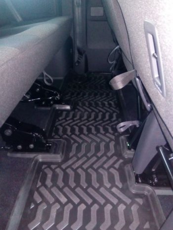 1 229 р. Коврики салона Aileron (3-ий ряд, короткая база) Volkswagen Caravelle T6 дорестайлинг (2015-2019)  с доставкой в г. Чебоксары. Увеличить фотографию 2