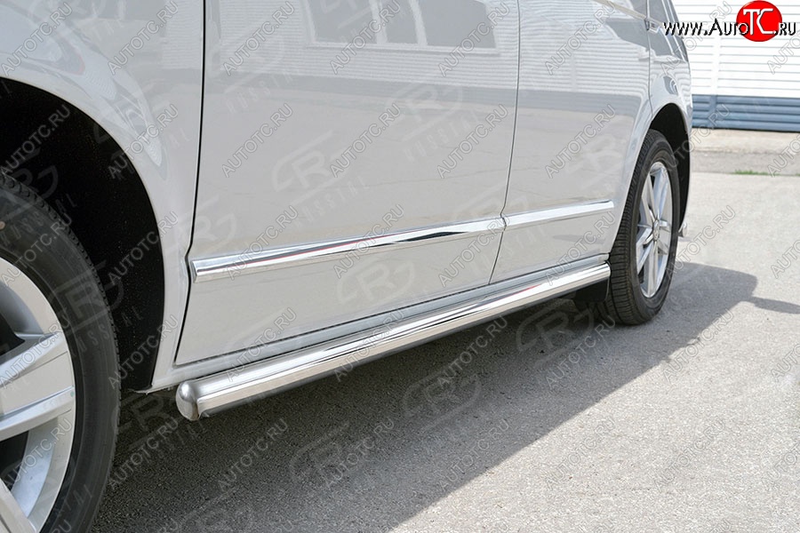 13 549 р. Левая защита порогов SLITKOFF из круглой трубы d63 мм SLITKOFF  Volkswagen Multivan  T6 - Transporter  T6  с доставкой в г. Чебоксары